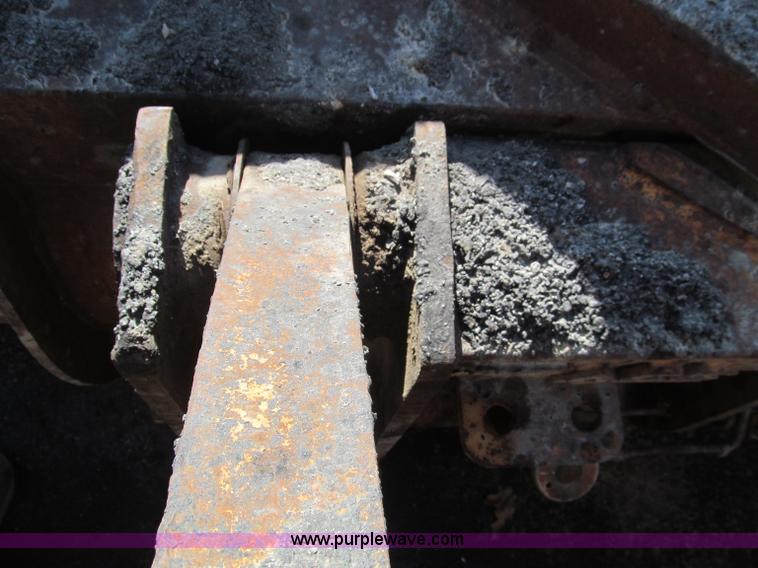 image for item F4653 1996 Case 621B wheel loader