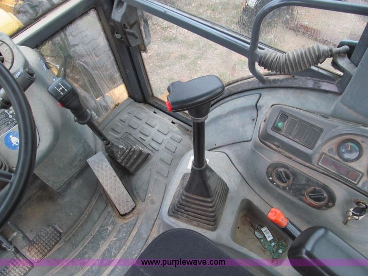 image for item F4660 1998 Ford 655E backhoe