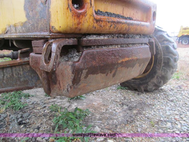 image for item F4660 1998 Ford 655E backhoe