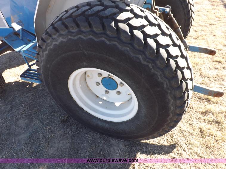 image for item F6272 1993 New Holland 1520 MFWD tractor