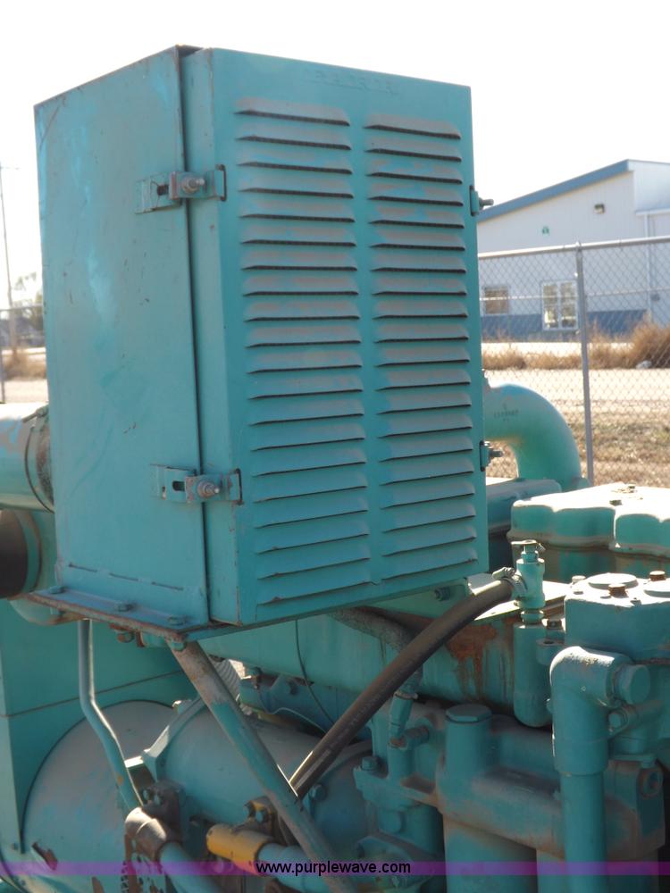 image for item F6273 Onan 175 KW generator