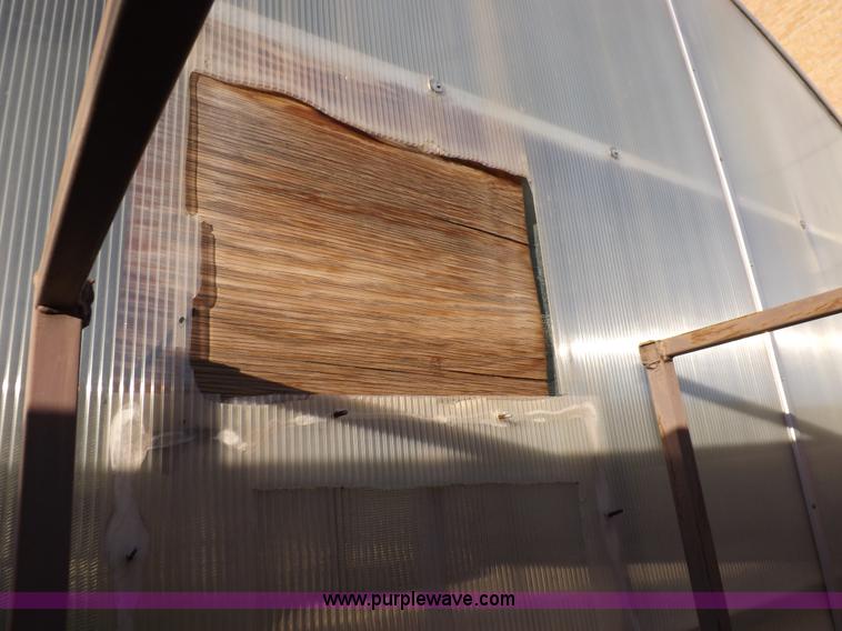 image for item F6282 Green house