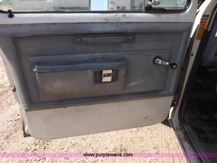 image for item F6296 1982 Dodge Ram D350 custom flatbed truck