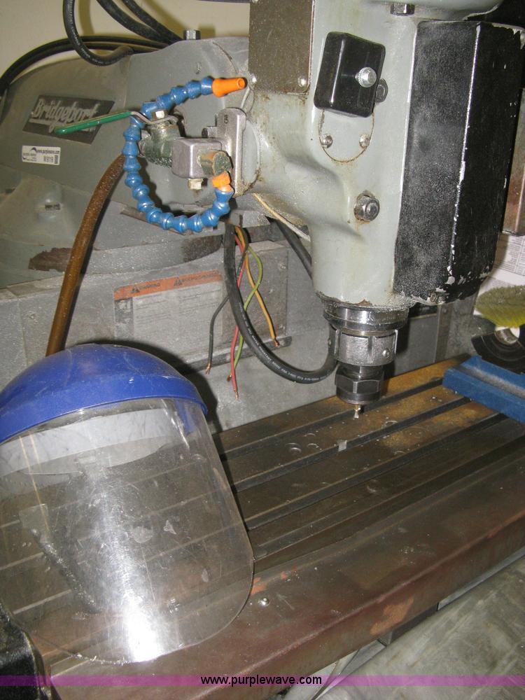 image for item M9119 Bridgeport CNC mill