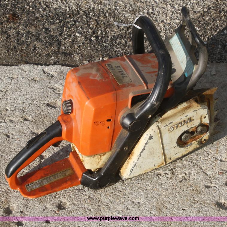 Stihl 029 Super chain saw in Atchison, KS Item O9753 sold Purple Wave