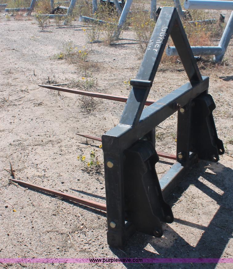 image for item C2870 Buhler Allied 895 loader