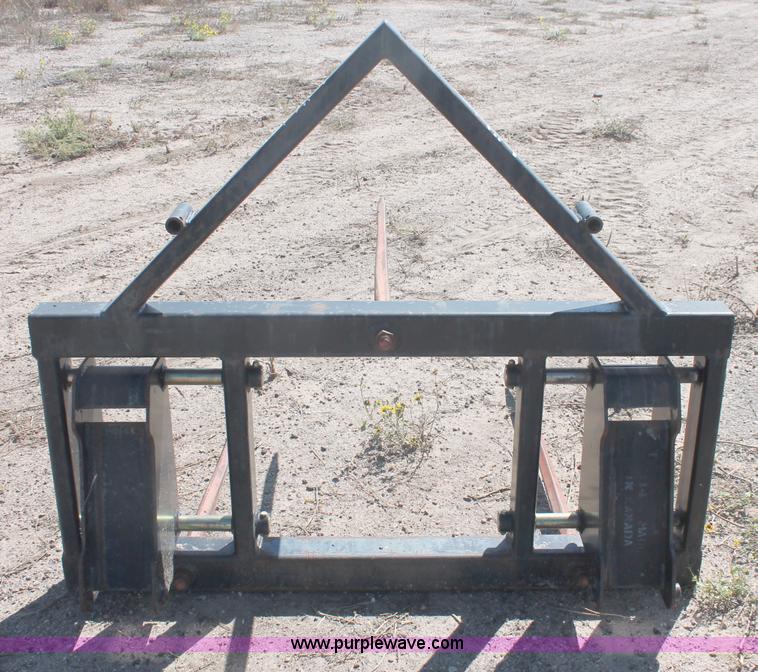 image for item C2870 Buhler Allied 895 loader