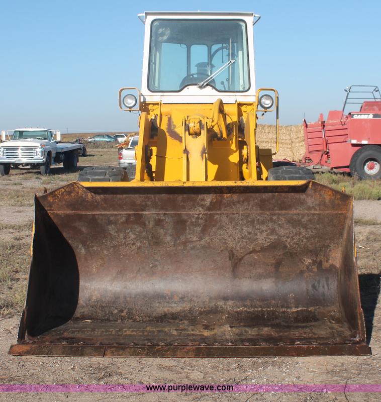 image for item C2878 International 530 Pay Loader wheel loader