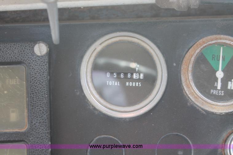 image for item C2878 International 530 Pay Loader wheel loader