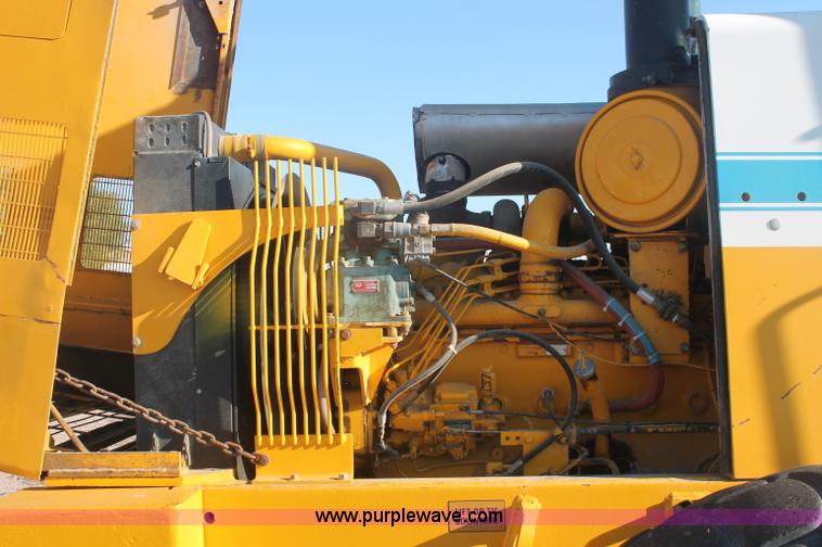 image for item C2878 International 530 Pay Loader wheel loader