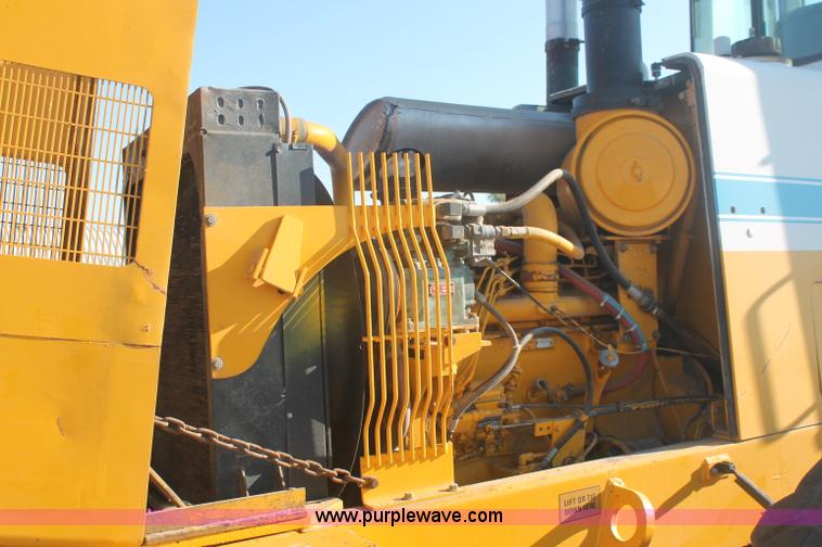 image for item C2878 International 530 Pay Loader wheel loader