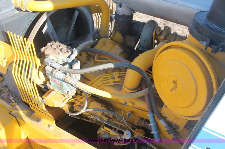 image for item C2878 International 530 Pay Loader wheel loader