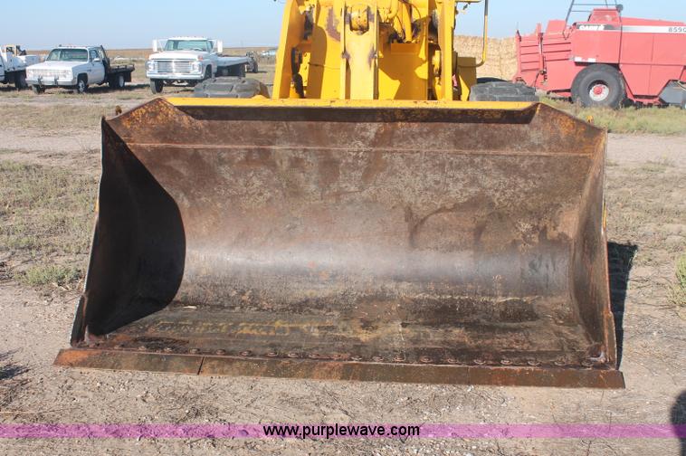 image for item C2878 International 530 Pay Loader wheel loader