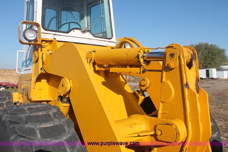 image for item C2878 International 530 Pay Loader wheel loader