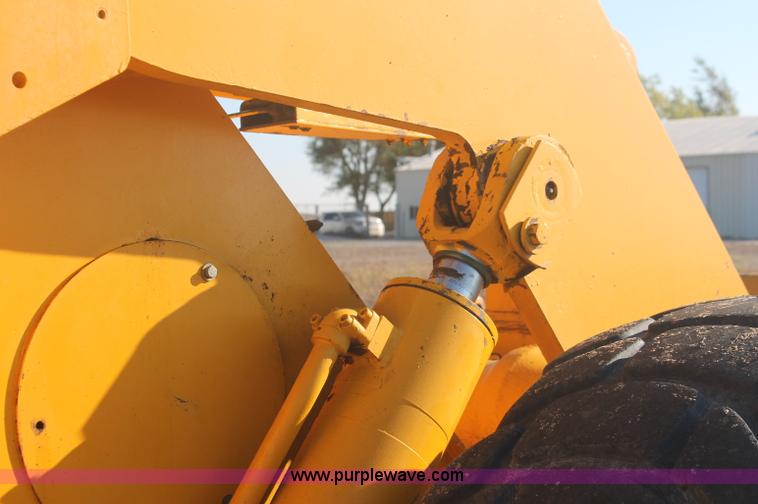 image for item C2878 International 530 Pay Loader wheel loader