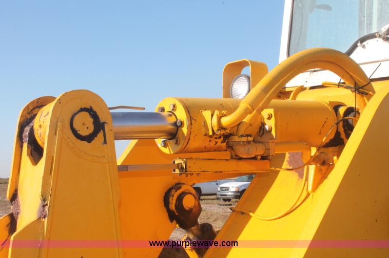 image for item C2878 International 530 Pay Loader wheel loader