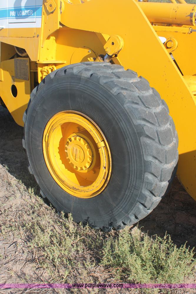 image for item C2878 International 530 Pay Loader wheel loader