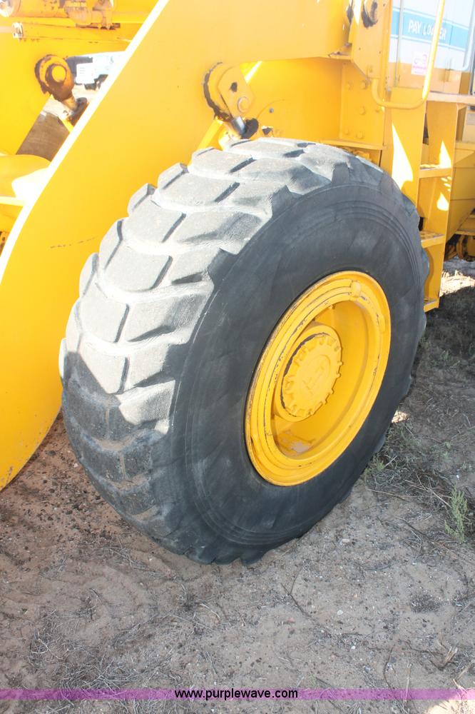image for item C2878 International 530 Pay Loader wheel loader