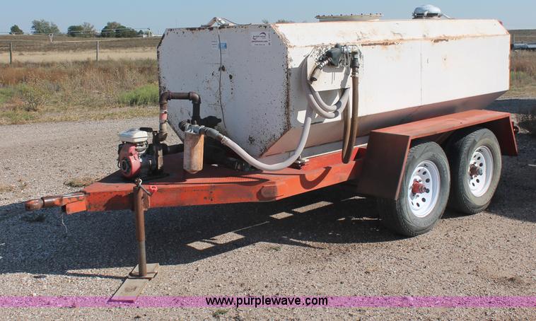 image for item C2895 1,000 gallon diesel fuel tank
