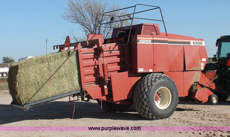 image for item C2901 Hesston 4900 large square baler