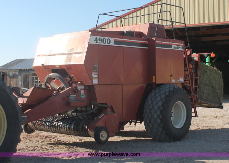 image for item C2901 Hesston 4900 large square baler