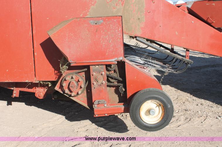 image for item C2901 Hesston 4900 large square baler