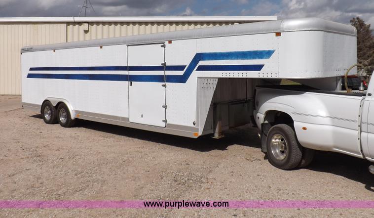 image for item F6105 1989 Tommy's Trailers tandem axle enclosed gooseneck trailer