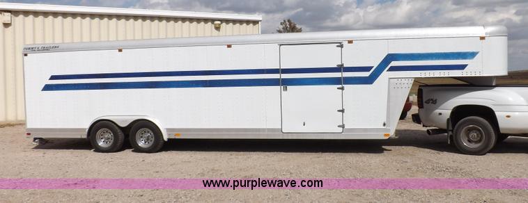 image for item F6105 1989 Tommy's Trailers tandem axle enclosed gooseneck trailer