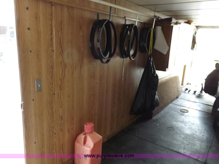 image for item F6105 1989 Tommy's Trailers tandem axle enclosed gooseneck trailer