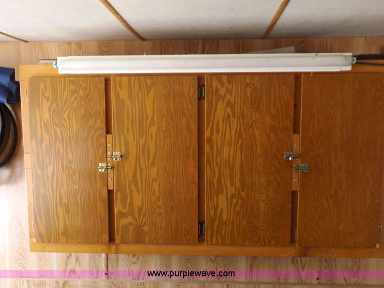 image for item F6105 1989 Tommy's Trailers tandem axle enclosed gooseneck trailer