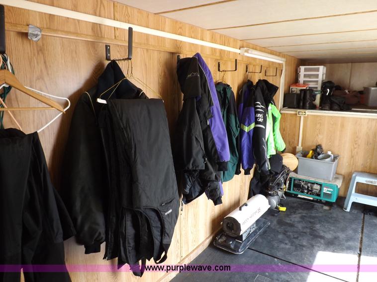 image for item F6105 1989 Tommy's Trailers tandem axle enclosed gooseneck trailer