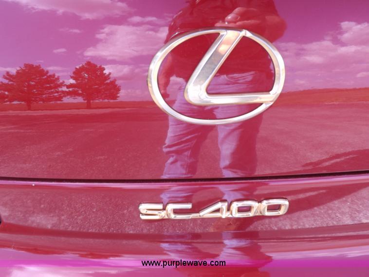 image for item F6106 1992 Lexus SC400