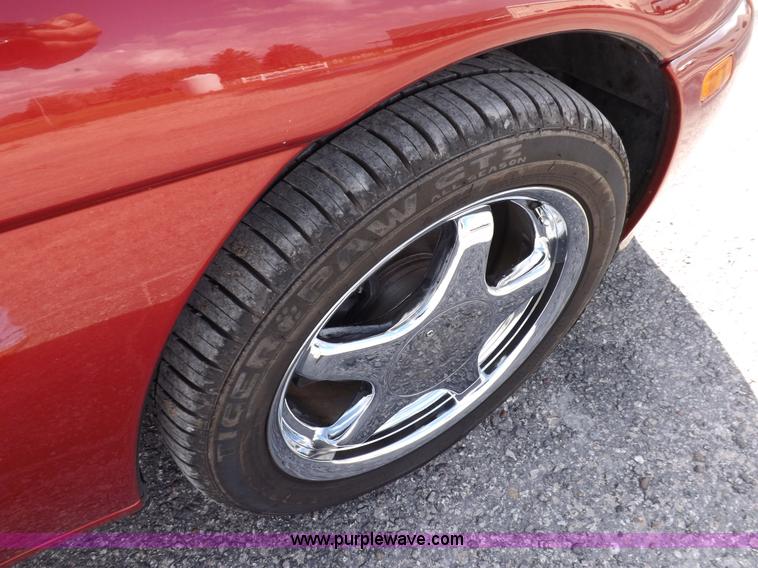 image for item F6106 1992 Lexus SC400