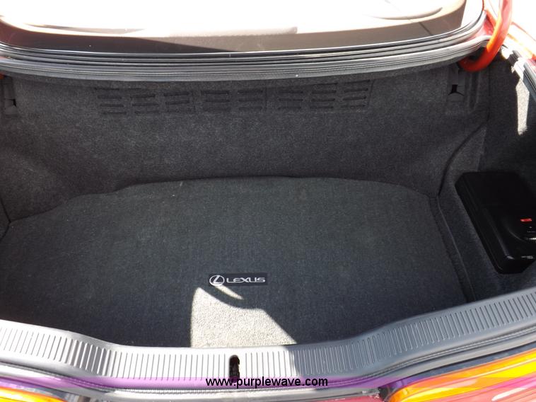 image for item F6106 1992 Lexus SC400