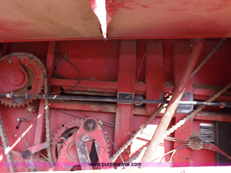 image for item F6107 2001 Case IH 8590 baler with accumulator