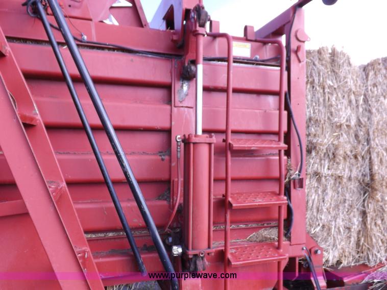 image for item F6107 2001 Case IH 8590 baler with accumulator