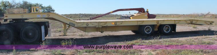 image for item F6110 1976 Wisconsin 40' drop deck trailer