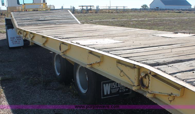 image for item F6110 1976 Wisconsin 40' drop deck trailer