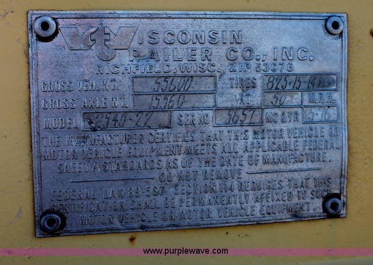 image for item F6110 1976 Wisconsin 40' drop deck trailer