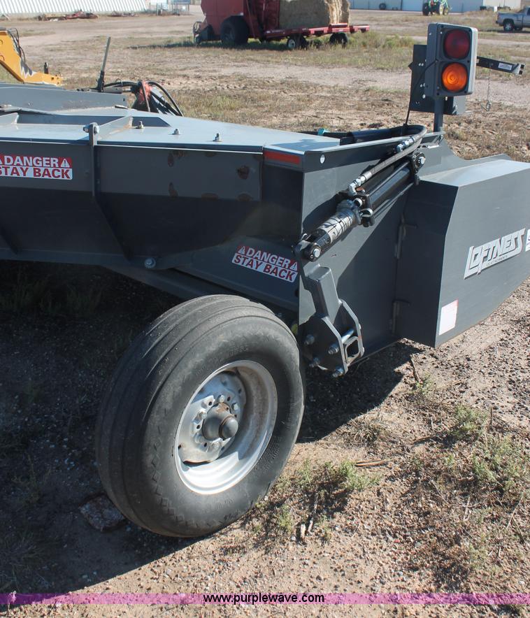 image for item F6111 Loftness 20' multicrop shredder