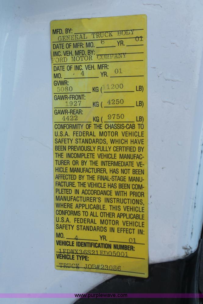 image for item F6131 2001 Ford F350 XL Super Duty Extended Cab service truck