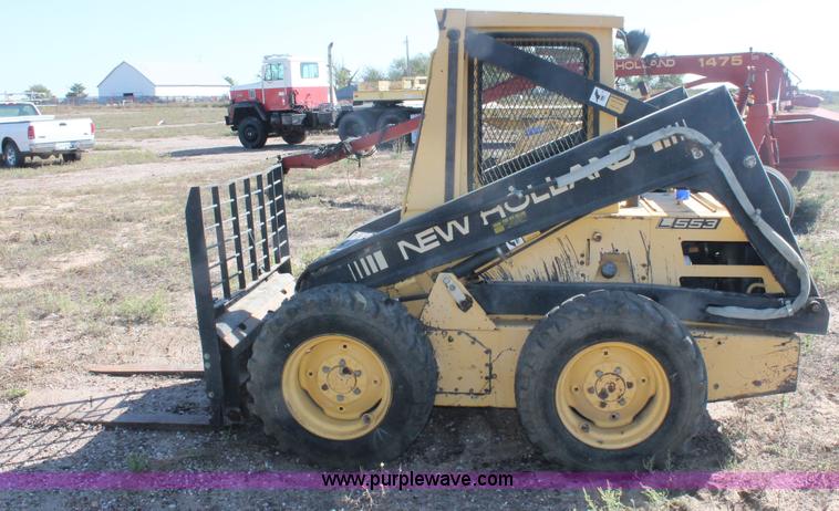 image for item F6137 1988 New Holland L553 skid steer