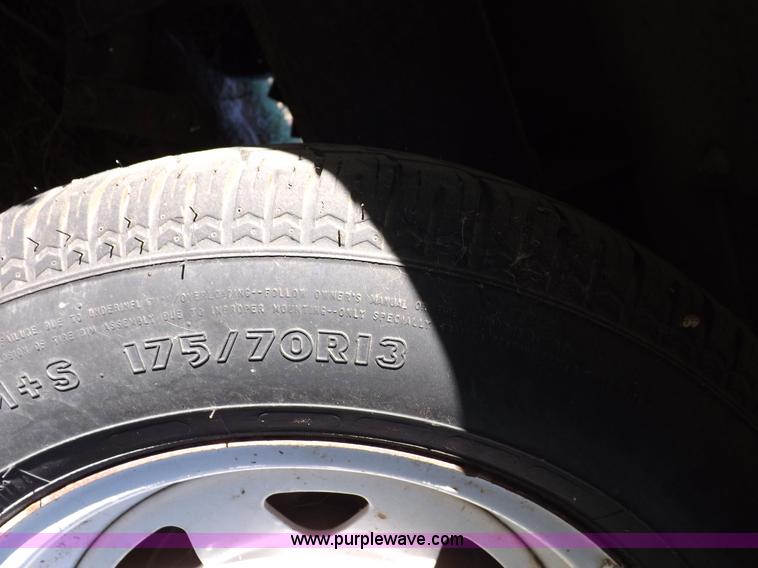 image for item F6139 1977 Wells cargo enclosed trailer