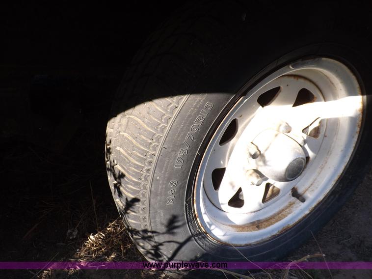 image for item F6139 1977 Wells cargo enclosed trailer