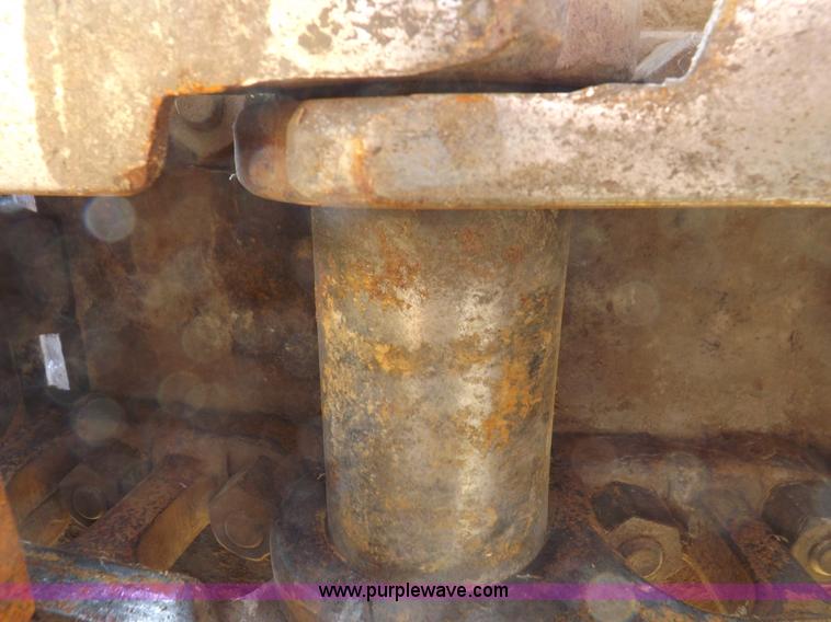 image for item F6180 International TD15 dozer