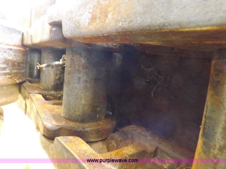 image for item F6180 International TD15 dozer