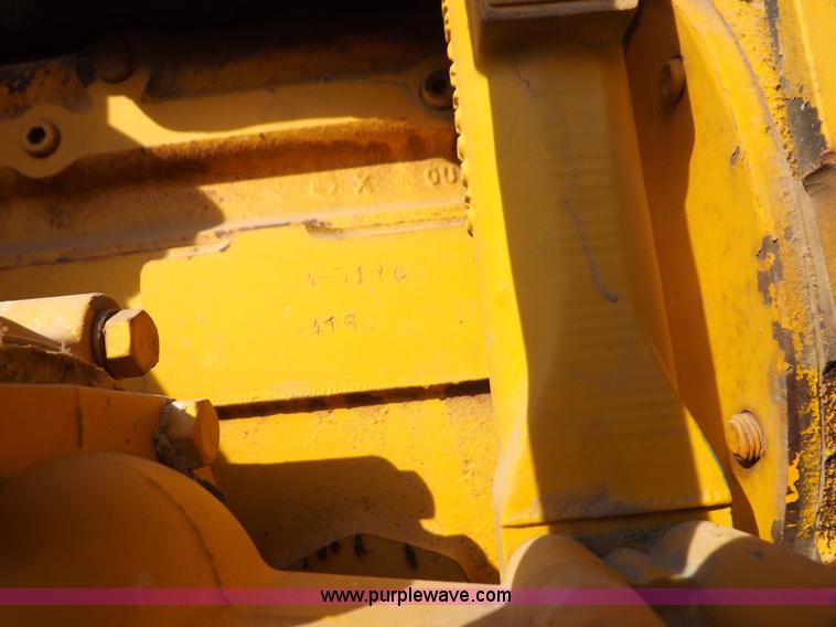 image for item F6180 International TD15 dozer