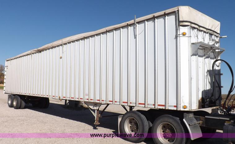 image for item F6182 1995 Imco walking floor trailer