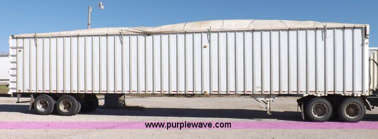 image for item F6182 1995 Imco walking floor trailer