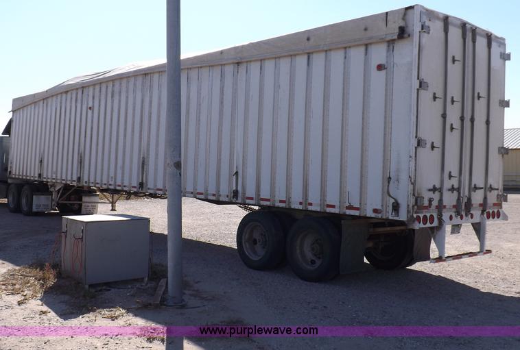 image for item F6182 1995 Imco walking floor trailer